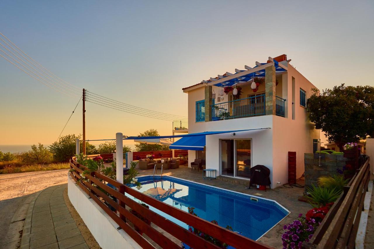 Villanelle Bed & Breakfast Welcomes Dog Lovers Only Tala Buitenkant foto