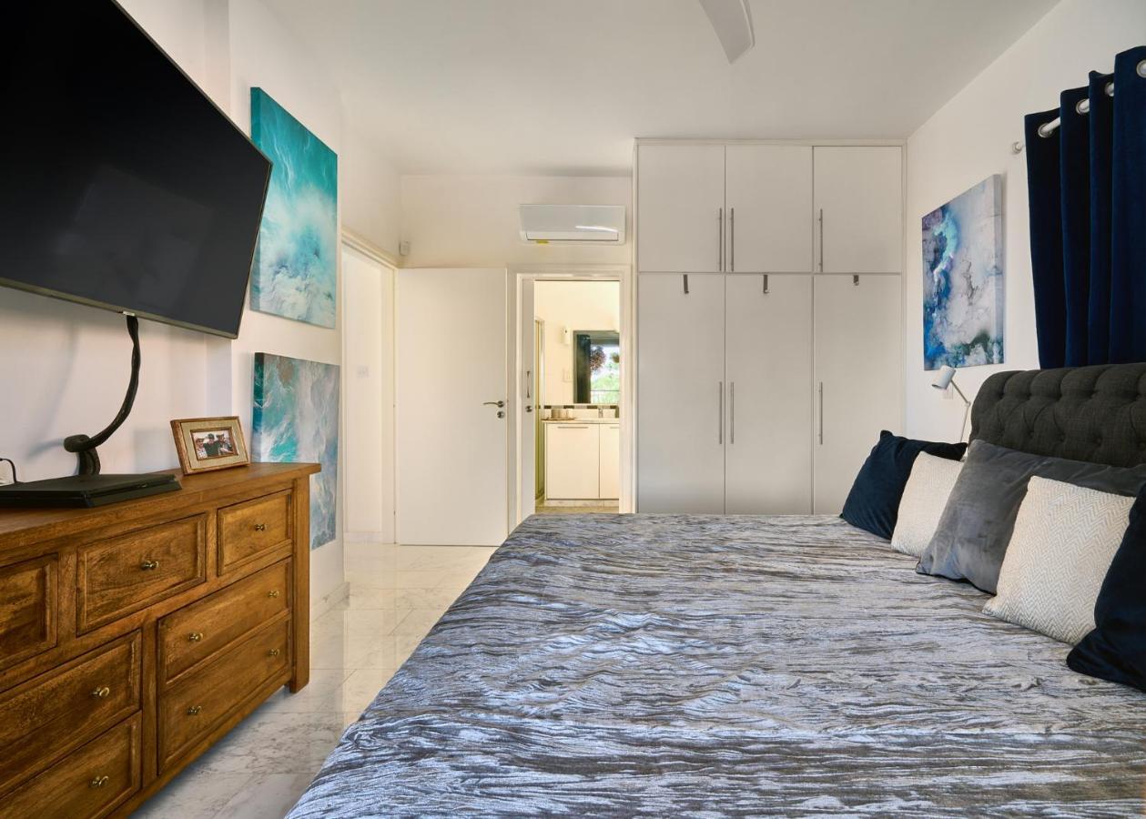 Villanelle Bed & Breakfast Welcomes Dog Lovers Only Tala Buitenkant foto