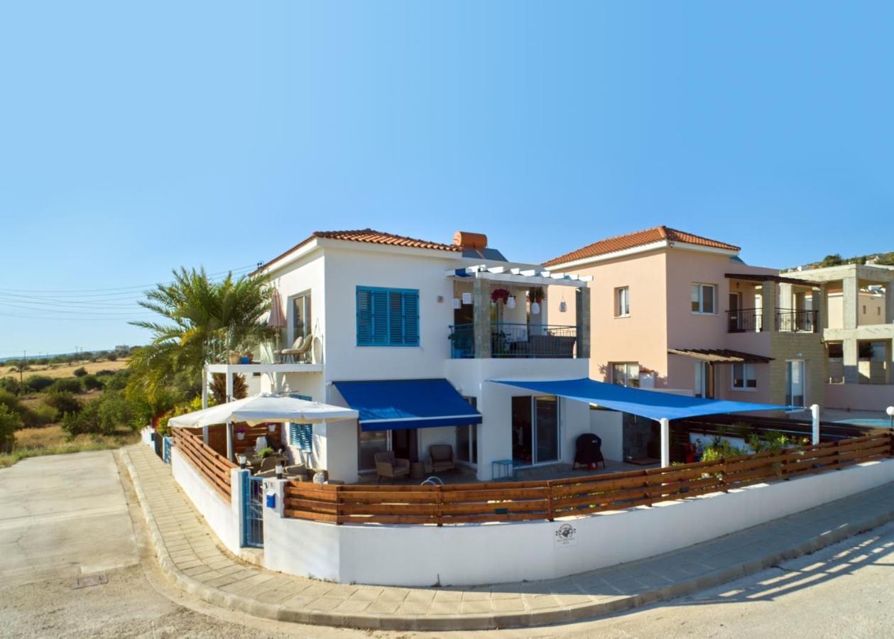 Villanelle Bed & Breakfast Welcomes Dog Lovers Only Tala Buitenkant foto